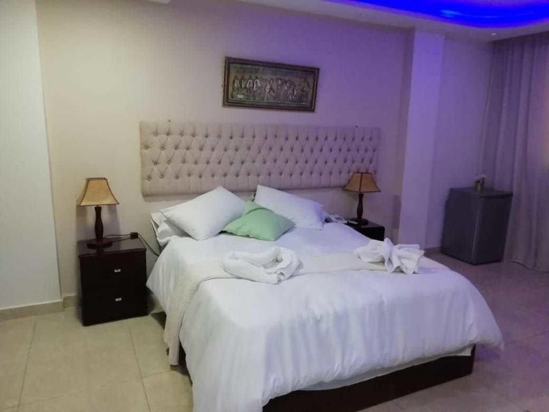 Amon Holiday Pyramids Inn Kafret el-Gabal Eksteriør billede