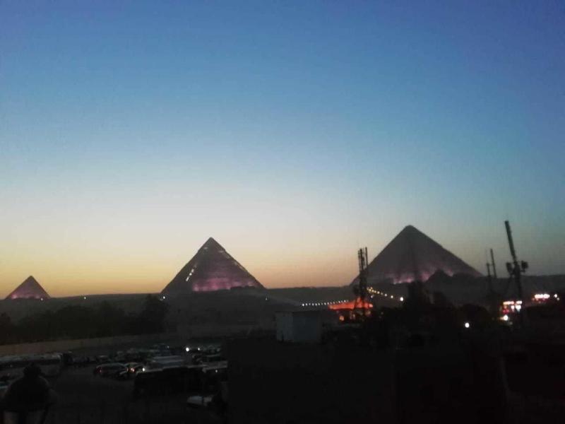 Amon Holiday Pyramids Inn Kafret el-Gabal Eksteriør billede
